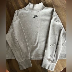 Women’s Nike Cropped High Neck Sweatshirt